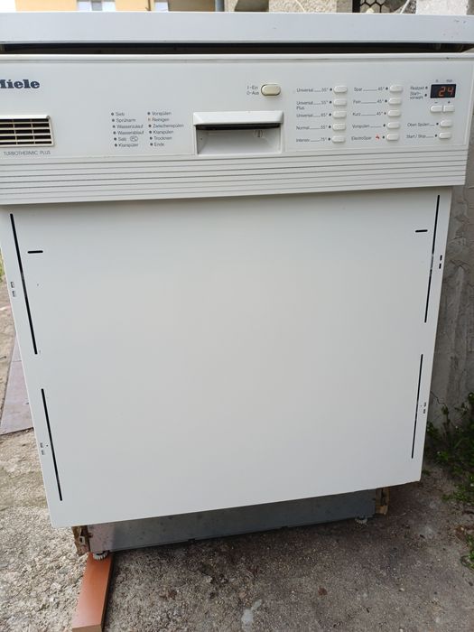 Съдомиялна Миеле