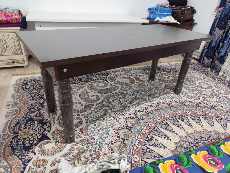 Жана столдар сатылады