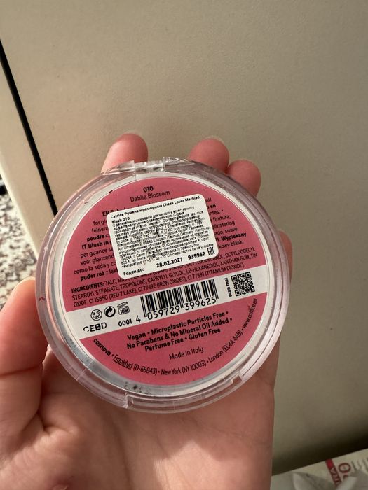 Румяна Catrice 010