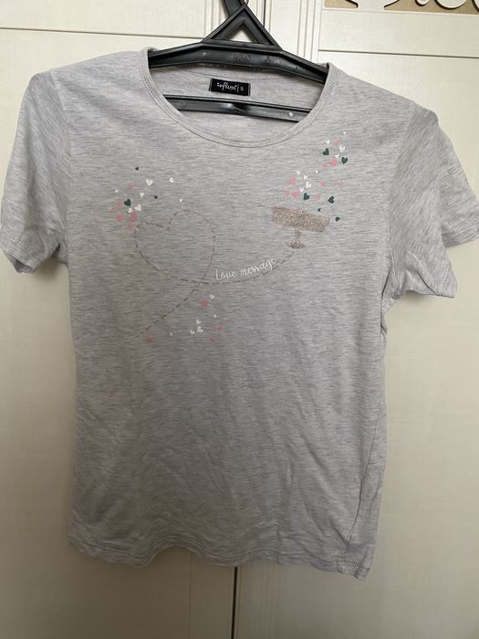 Продам вещи на девочку размер 44