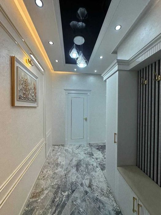 4х комнатная квартира на 2 этаже 73кв/м, в Самарканде