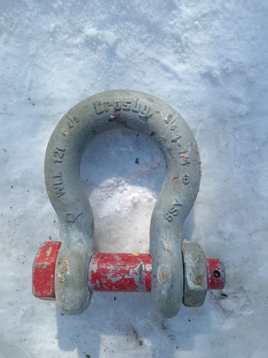 Стяжки, цепи, серьги.