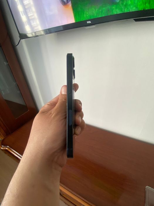 Iphone 13 в хорошем сост