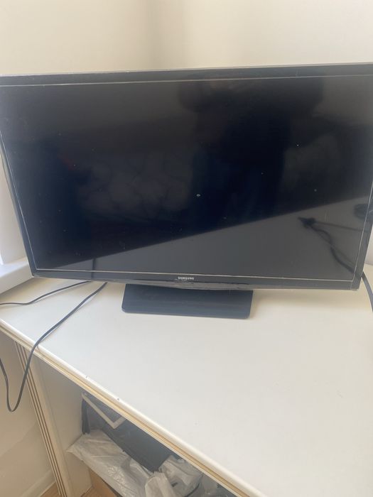 Продам телевизор Самсунг
