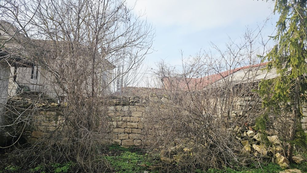 Продавам къща в село Врнчан