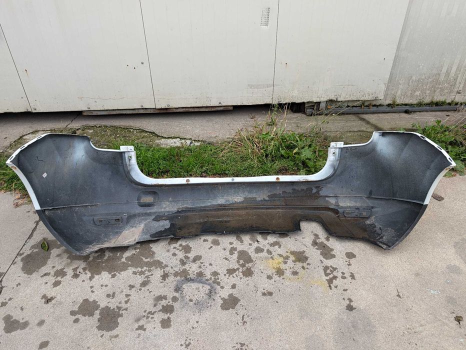 Bara spate Dacia Duster 1
