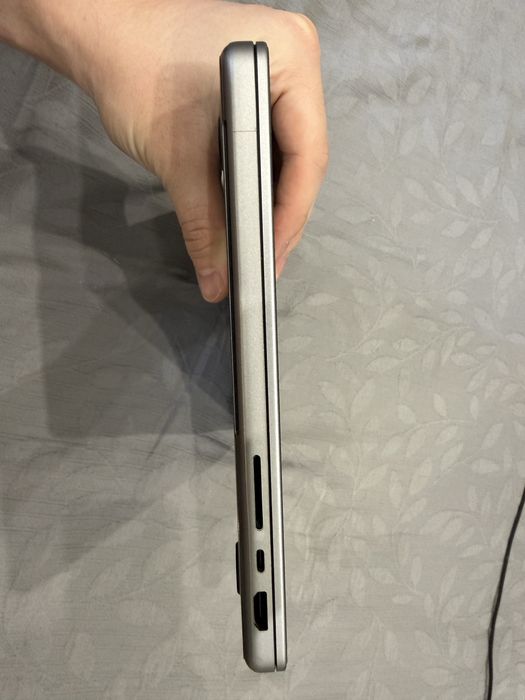 Продам MacBook Pro 14