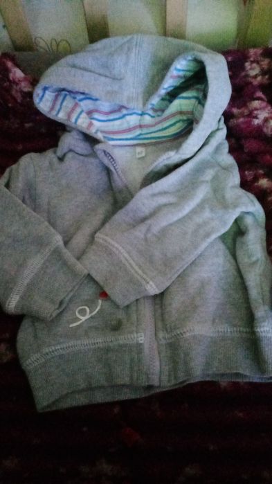 Продам детские вещи