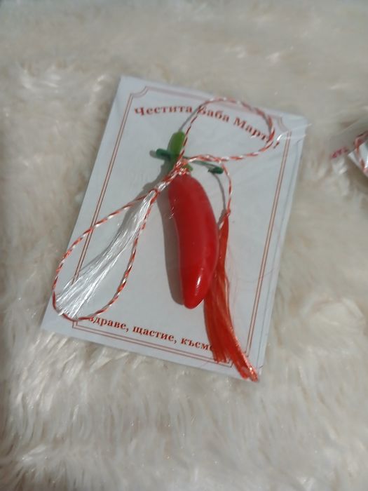 Мартеници 0.5-1 €