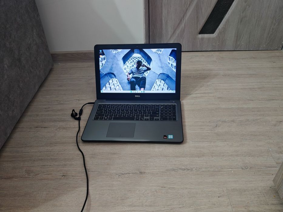 Dell Inspiron 5567 i7 gen7