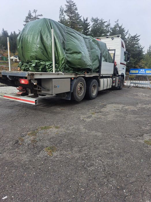 Камион с кран/Автокран