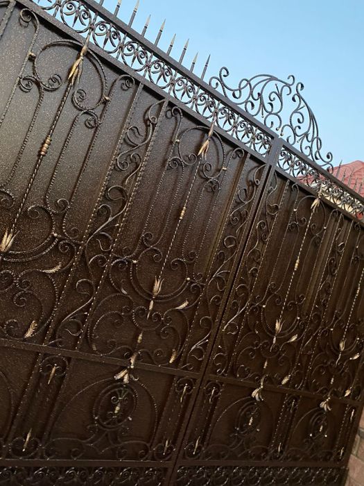 Покраска ворота забор