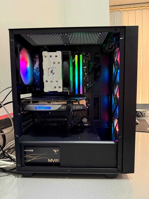 O'yinlar va Montaj uchun Kuchli DDR5 Kompyuter