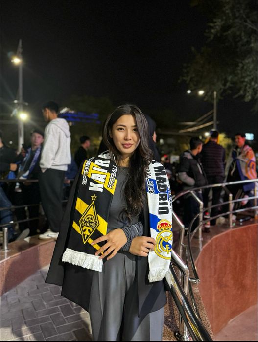 Шарф  Кайрат - Реал Мадрид