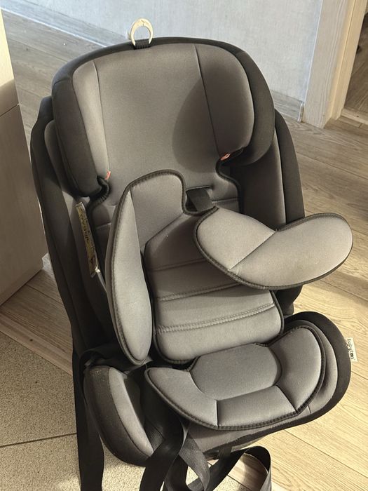 Автокресло Babyton