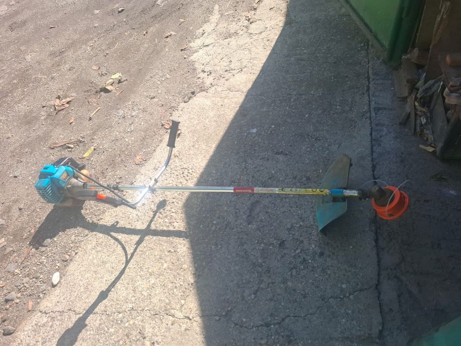 Mașina de tuns iarba