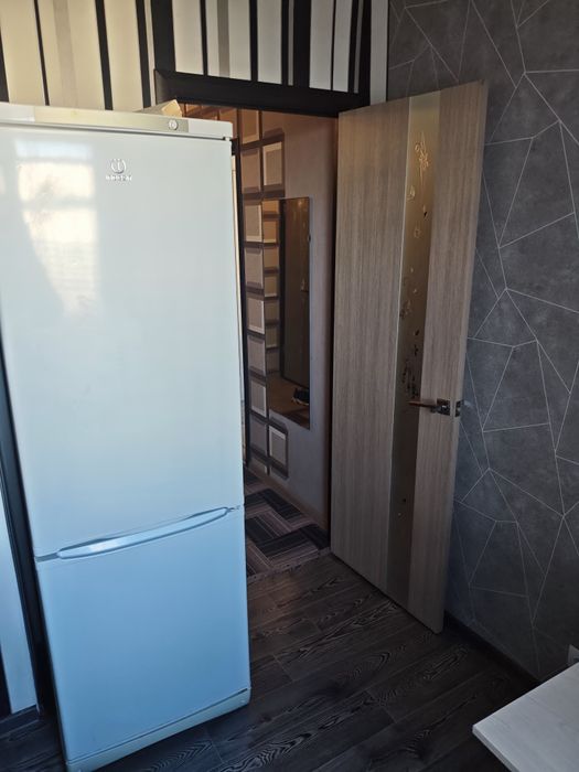 Сдам 1 комнату квартиру район гор. отдел.