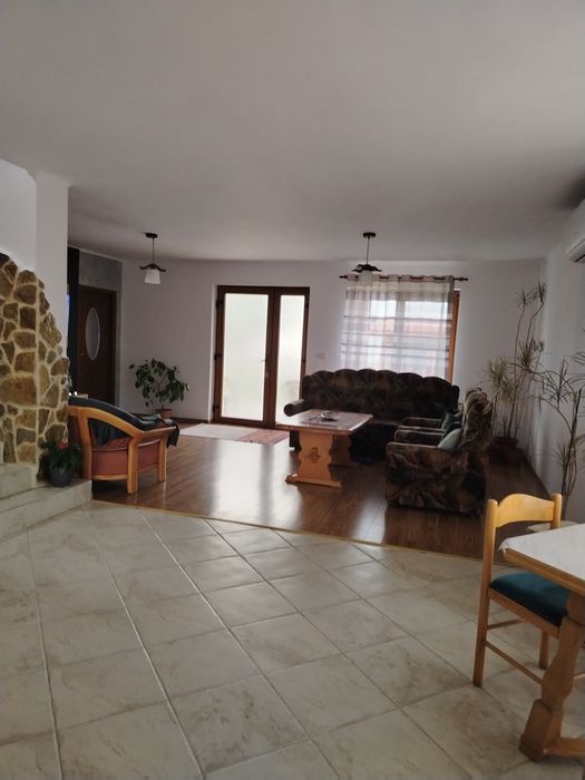 Casă 4 camere Păulești