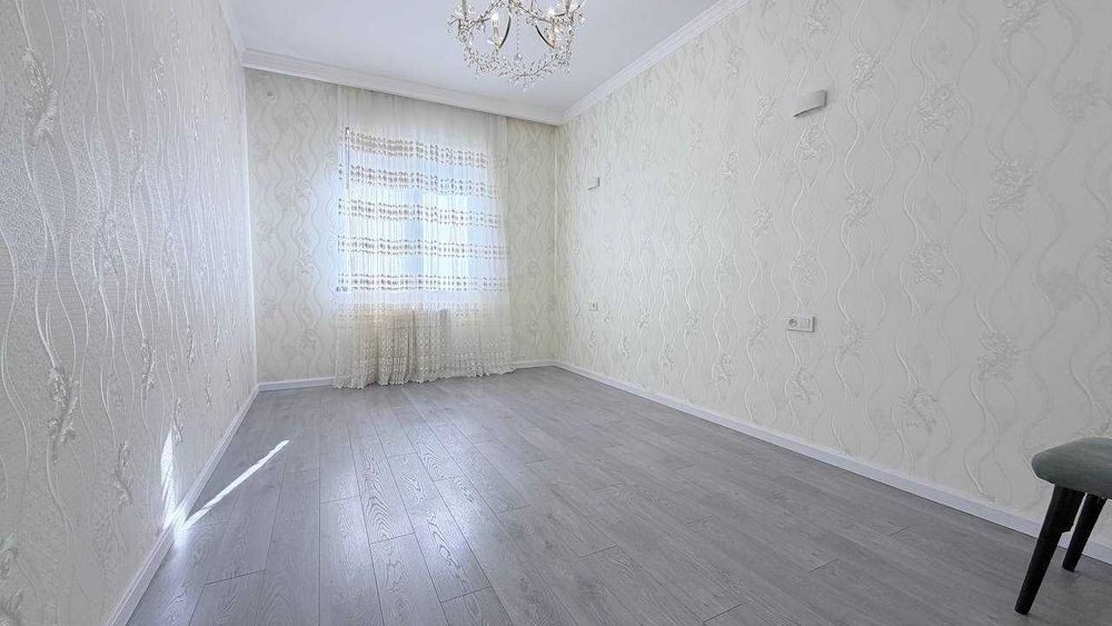 ПРОДАЕТСЯ 4/6/9Ор.р: Ойбек метро 96м2