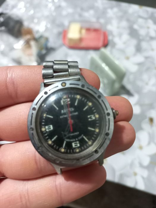 Продам часы Амфибия