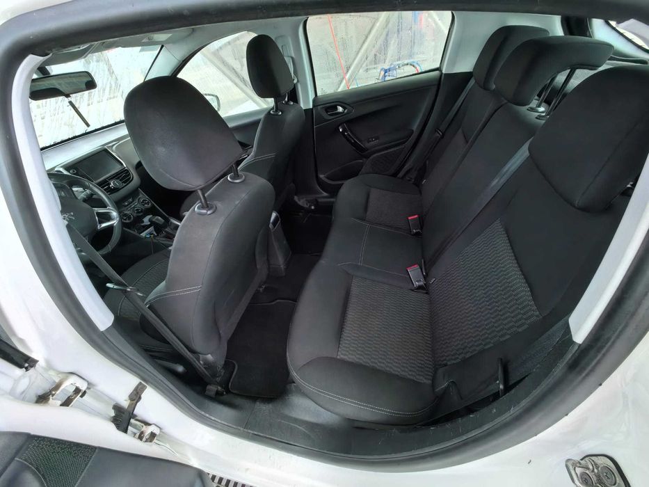 PEUGEOT 208 2016 — imagine 5