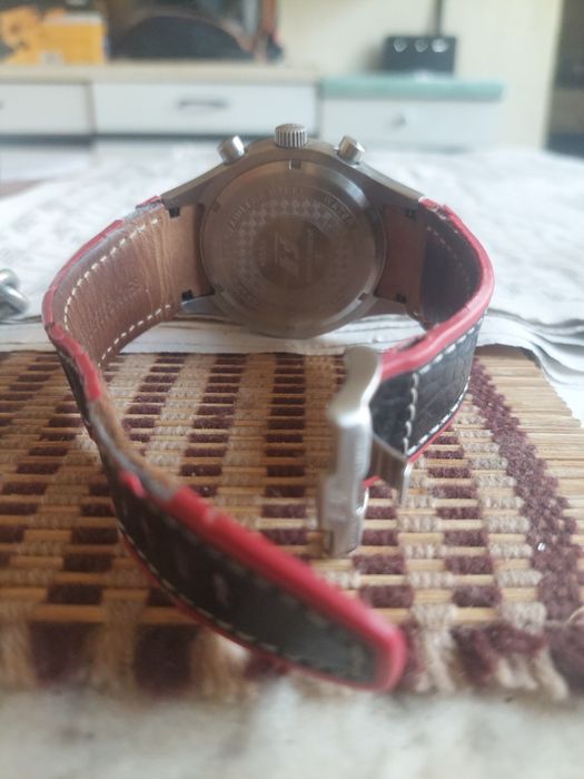 Часовник jacques lemans f5034