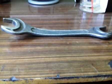 Ключи гаечные разные