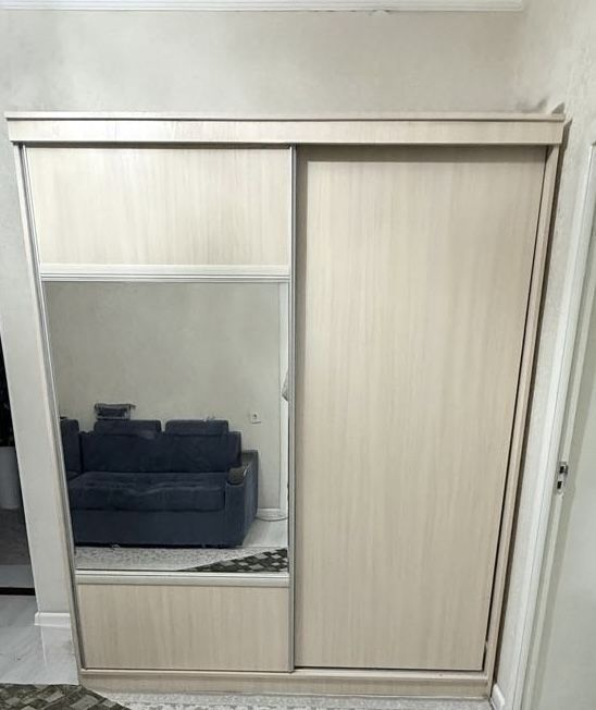 Шкаф купе срочная продажа