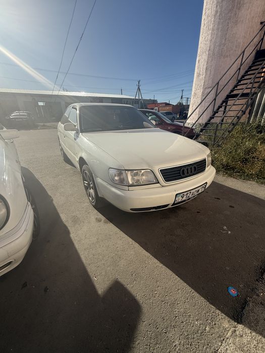 Срочно продам Audi A6 C4