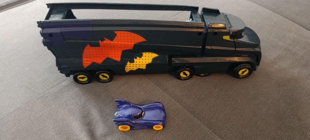 Детско камионче Batwhrels  и пожарна кола маршал Raw patrol