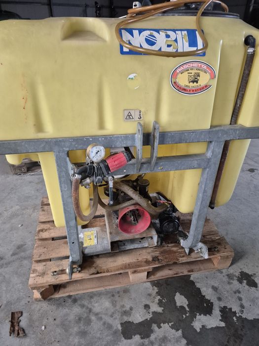 Pompa stropit ierbicidat 400l