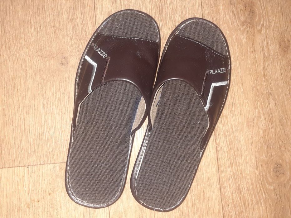 Тюбитейка и безрукавка. Тапочки.