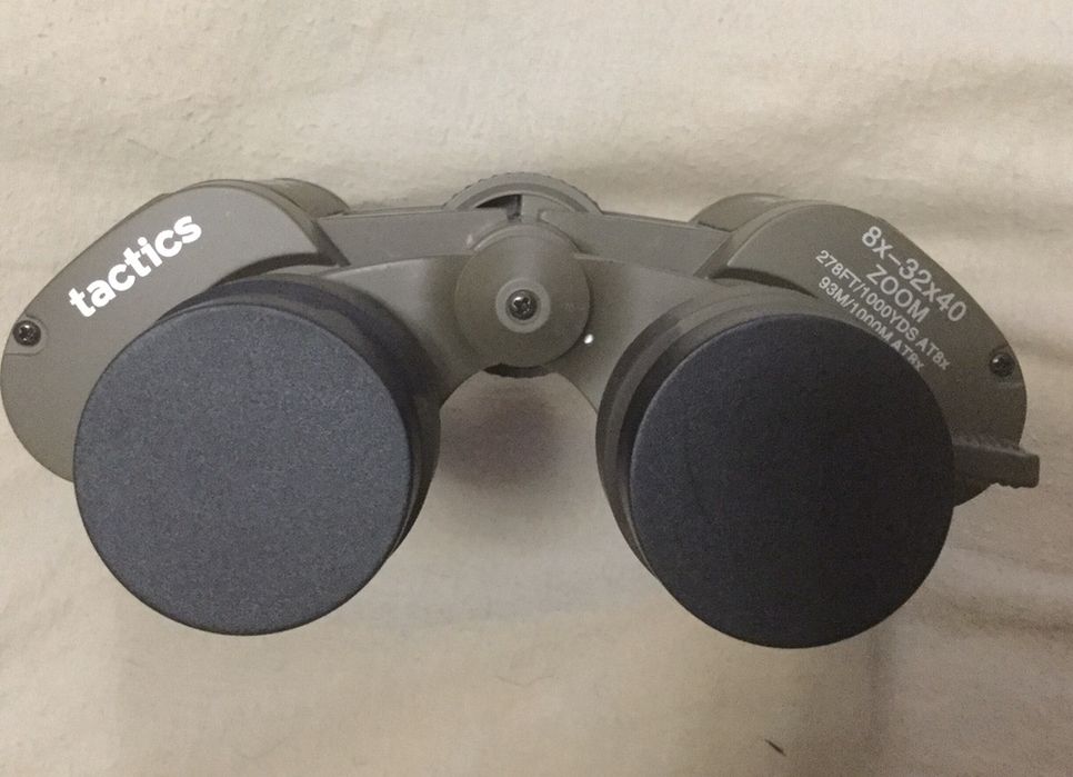 Бинокль TACTICS  Прекрасный бинокль