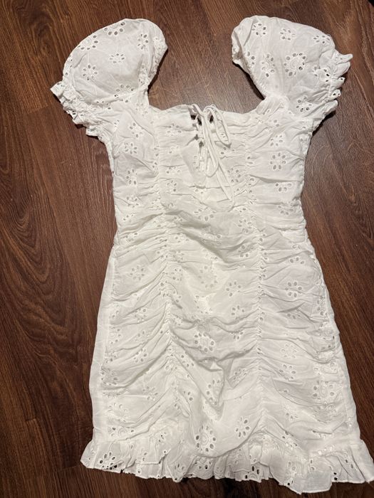 Rochie alba scurta