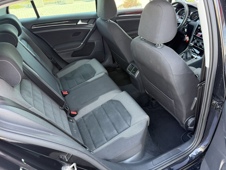 VW Golf VII 2.0 TDI 150к.с HIGHLINE / Navi / Camera