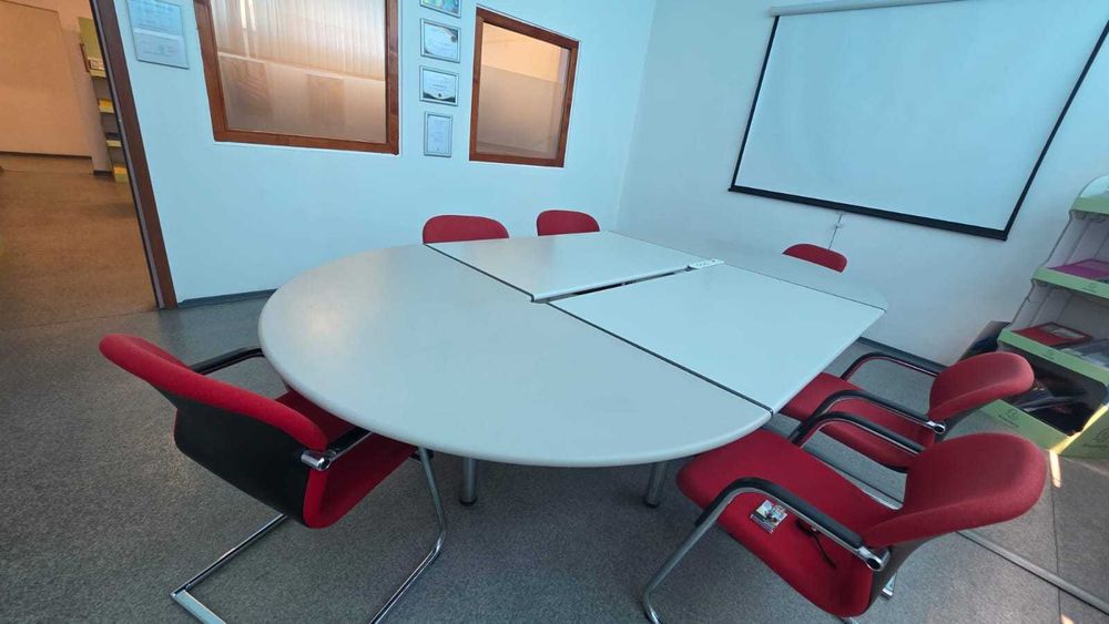 Masa de consiliu office