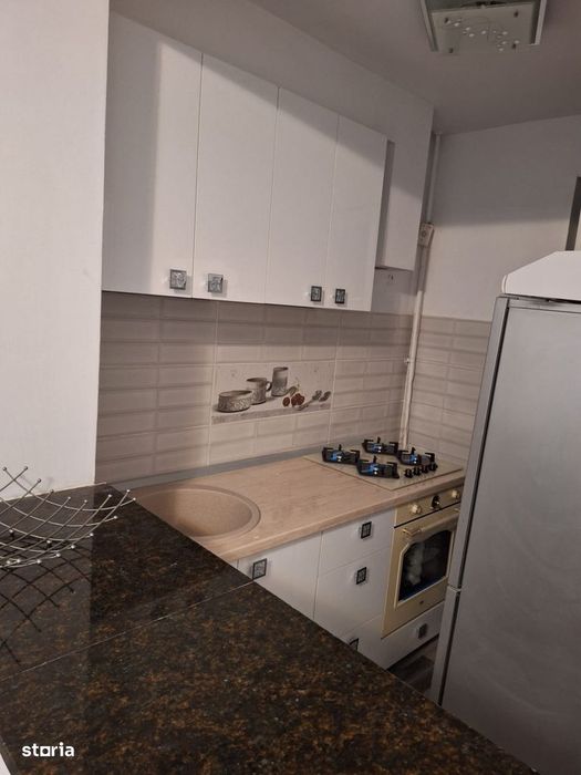 Garsoniera de inchiriat + dressing, 34mp, metrou, Lujerului
