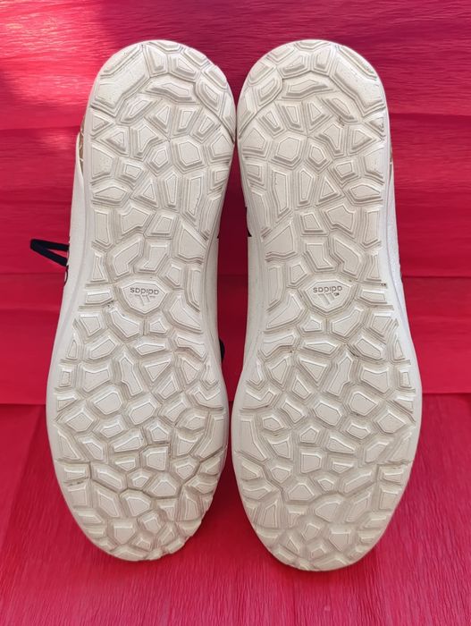 Спортни  бутонки Adidas и стоножки Adidas