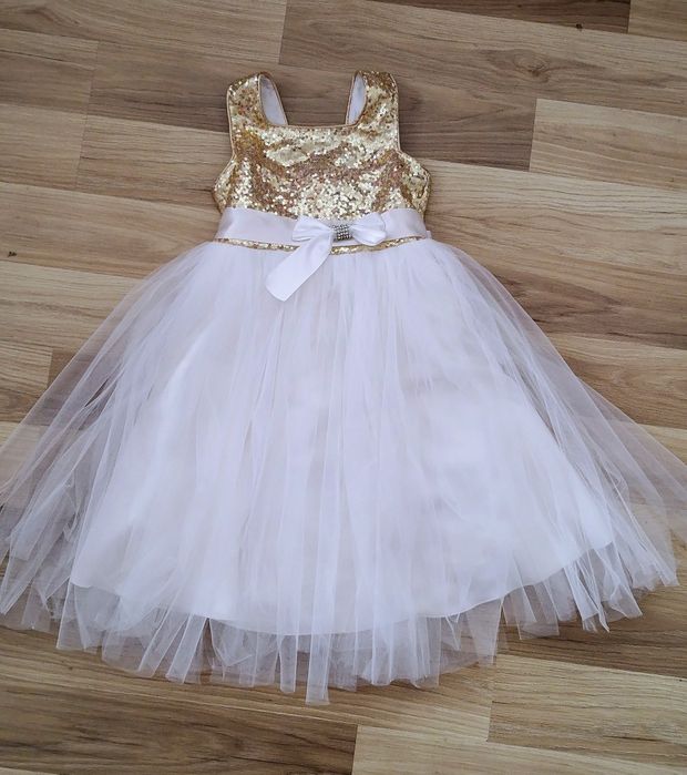 Шаферска рокля 4-5г. с подарък обувки