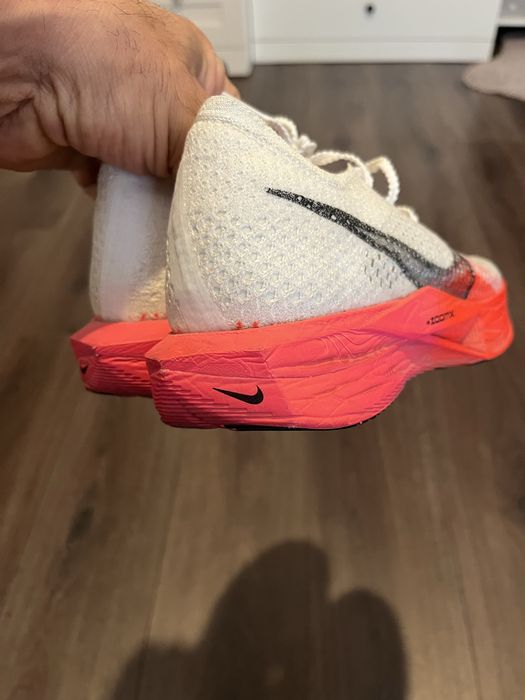 Nike ZoomX Vaporfly 3-оригинални дсмски маратонки