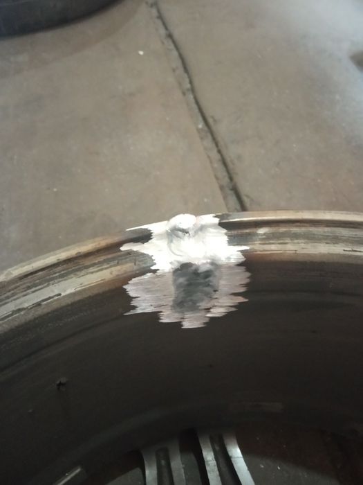 Колектор, трещины переделки