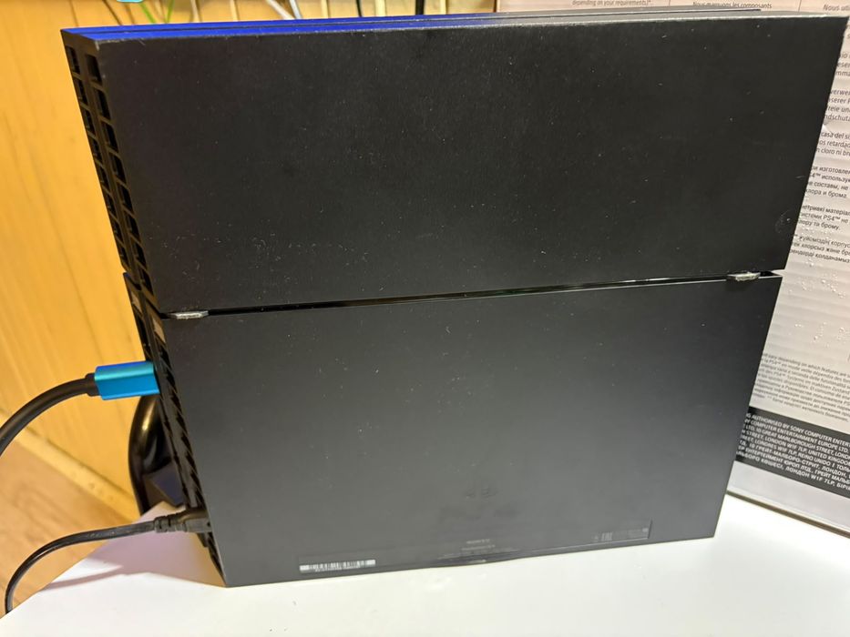 Sony playstation 4  playstation 4 ps4 ps4