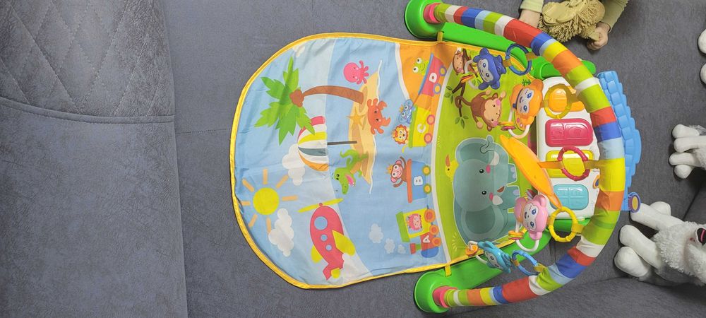 vand saltea de activitati bebelusi