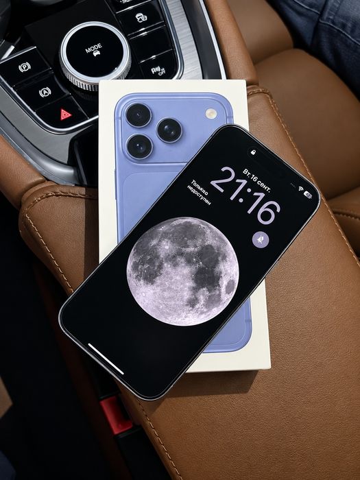 Продаю Iphone 17pro