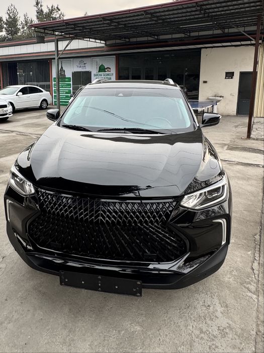 Chevrolet Tracker 2023, 47 000 km, propan, qora, 16 000$