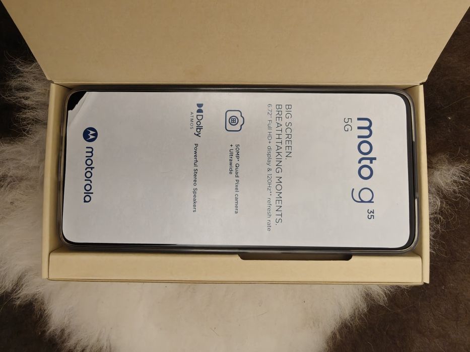 Мобилен телефон Motorola G35 5G