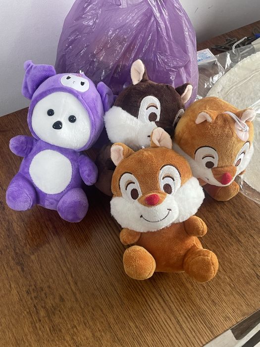 Игрушки мягкие !!