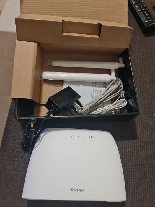 Tenda N300 model 4G06