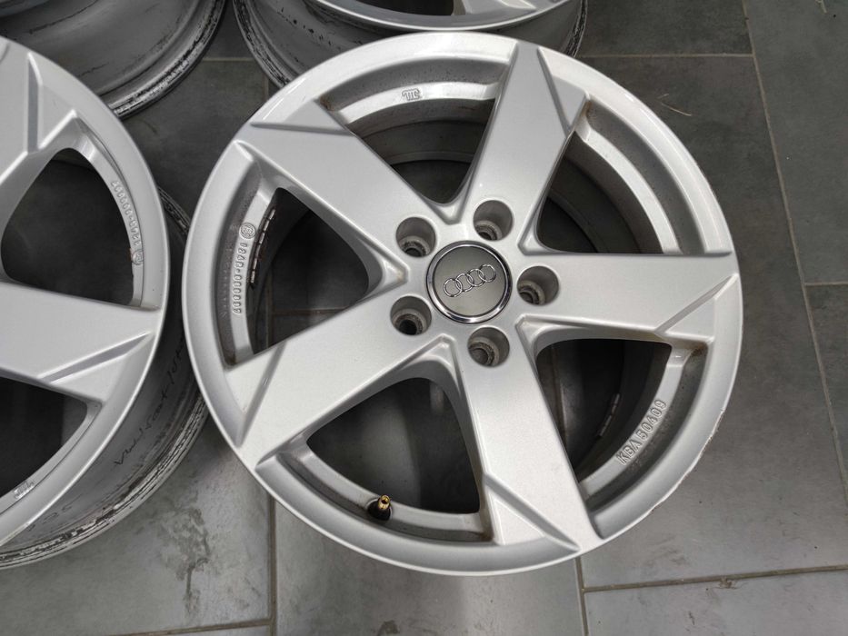 Джанти 16 - Audi