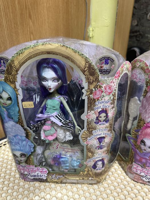 Продам  кукол монстр хай!